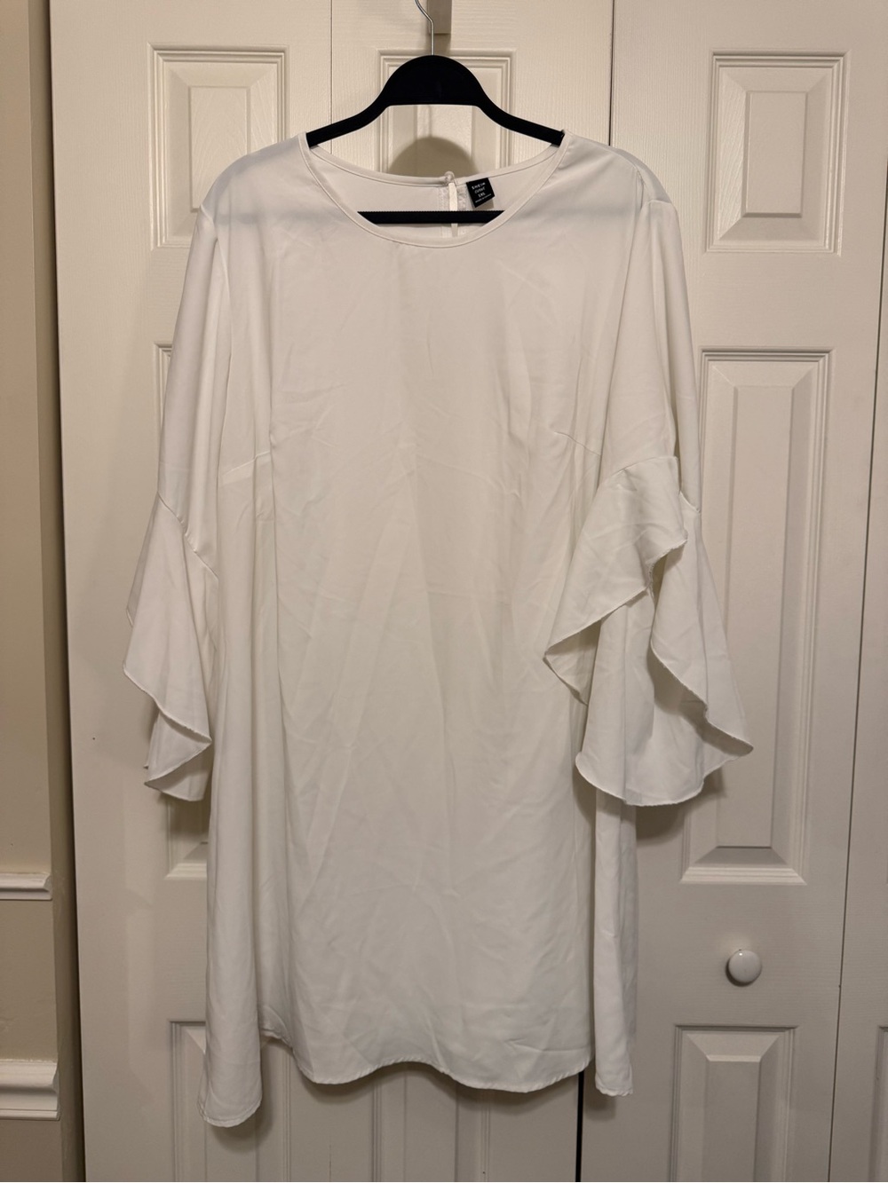 SHEIN White Long Sleeve Ruffle Shift Dress